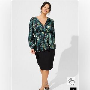 Torrid Satin Surplice Tie Cut Out Back Long Sleeve Blouse sz 3X